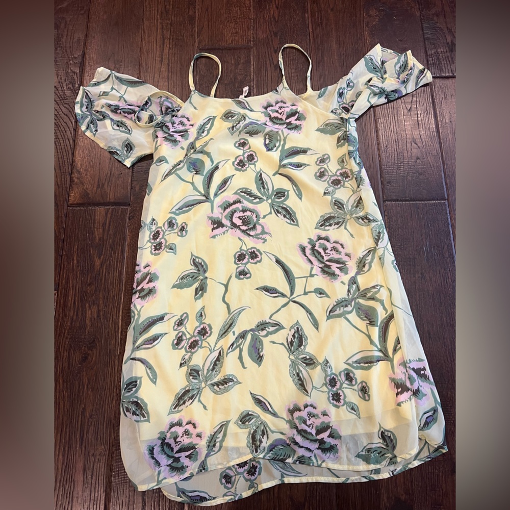 Yellow dress with pink flowers